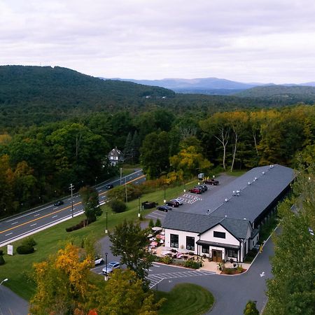 ホテル Berkshires Untold レノックス エクステリア 写真